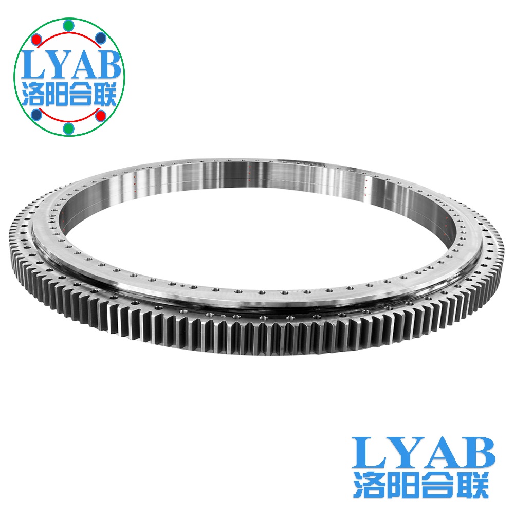 Three row cylindrica roller slewing bearing with externalgear 三排圓柱外齒