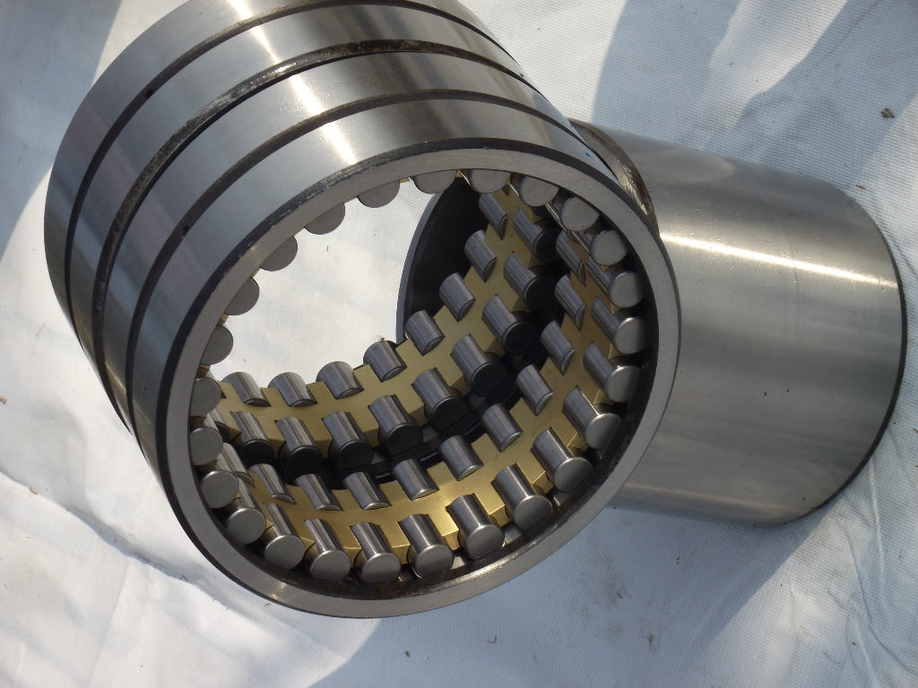 Four row cylindrical roller bearings 四列圓柱